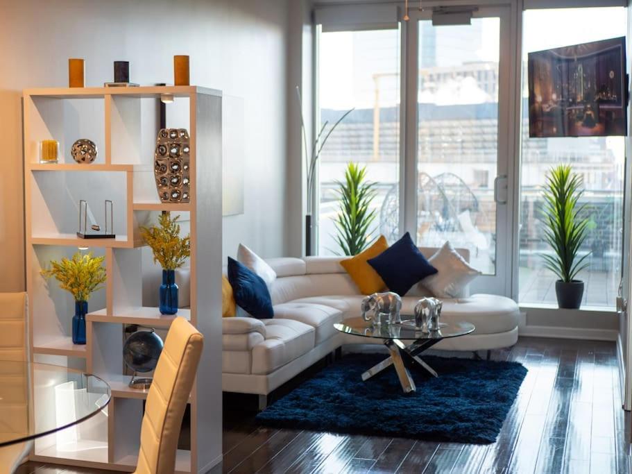 Downtown Luxe Skyline Haven. Appartamento Dallas Esterno foto