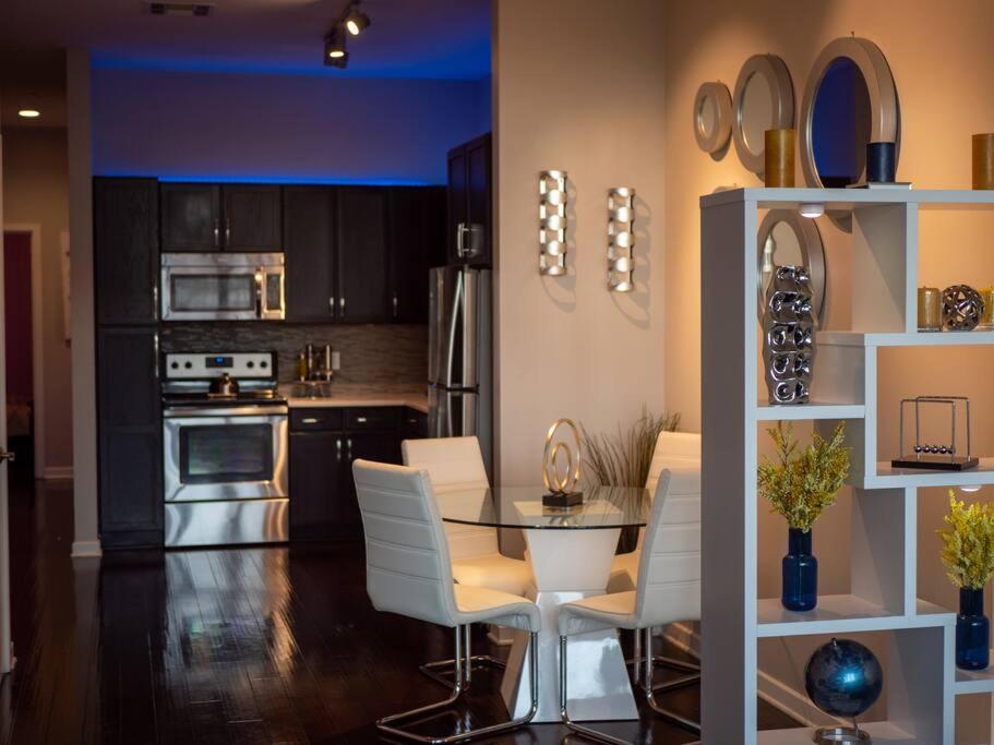 Downtown Luxe Skyline Haven. Appartamento Dallas Esterno foto